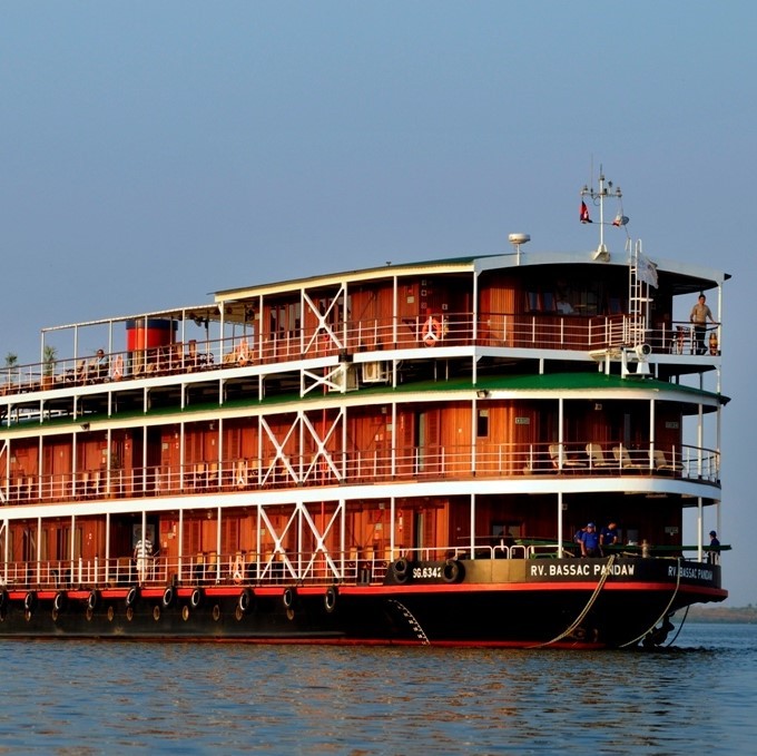 PANDAW - SAIGON - PHNOM PENH SHORT CRUISE (UPSTREAM) - 4 DAYS 3 NIGHTS