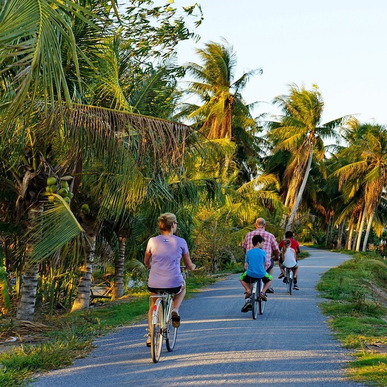 MEKONG DELTA WITH VINH LONG - 4 DAYS 3 NIGHTS